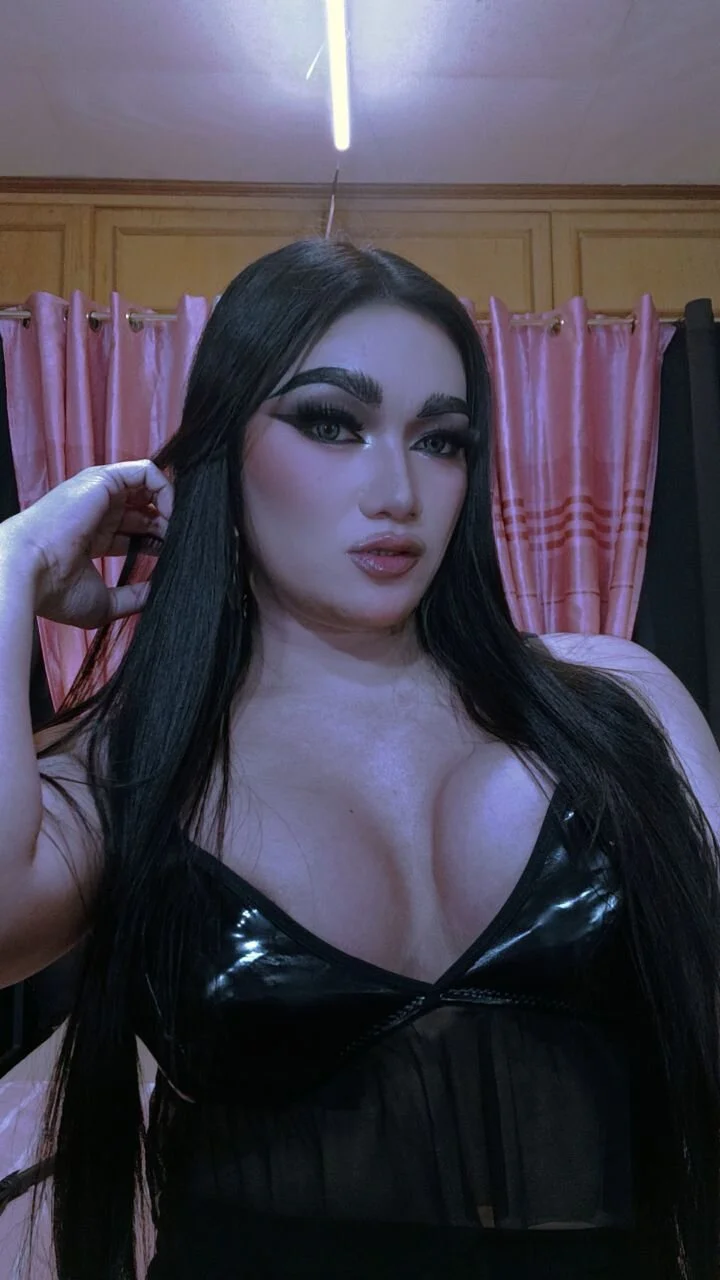 XXX Porn Photo of Nude AluraXJhanson 13
