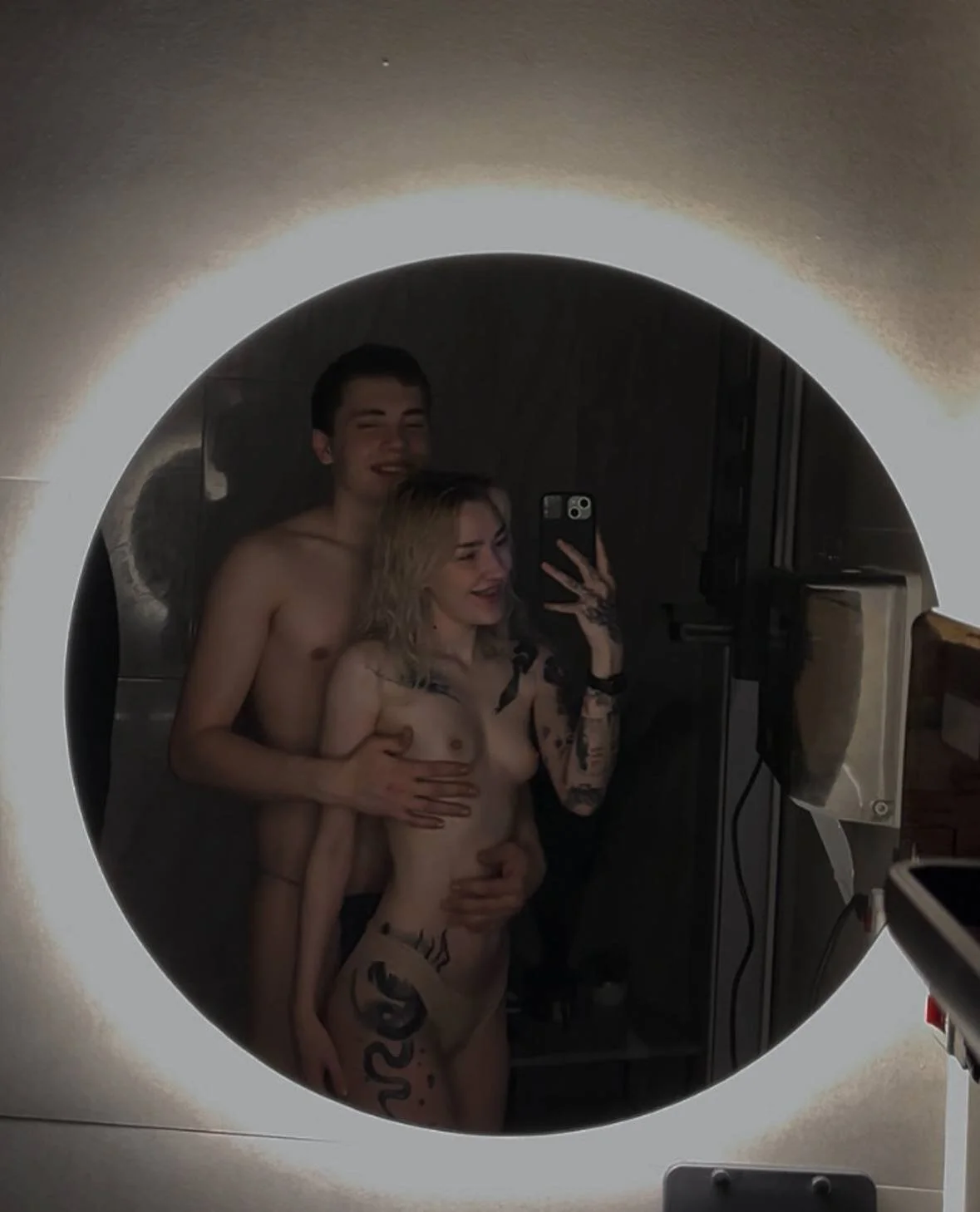 XXX Porn Photo of Nude sohrnycouple 7