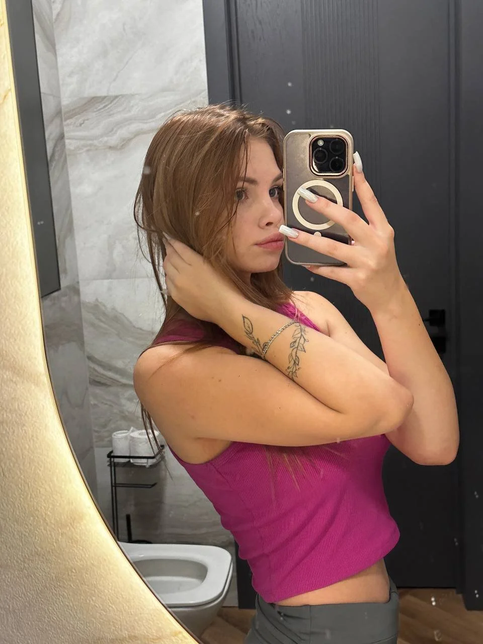 XXX Porn Photo of Nude rinabluu 12