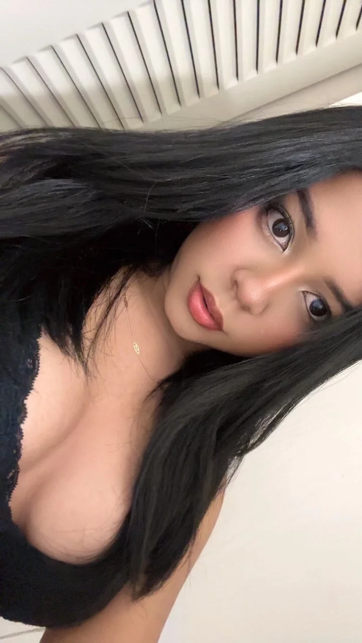XXX Porn Photo of Nude skye_xw 16