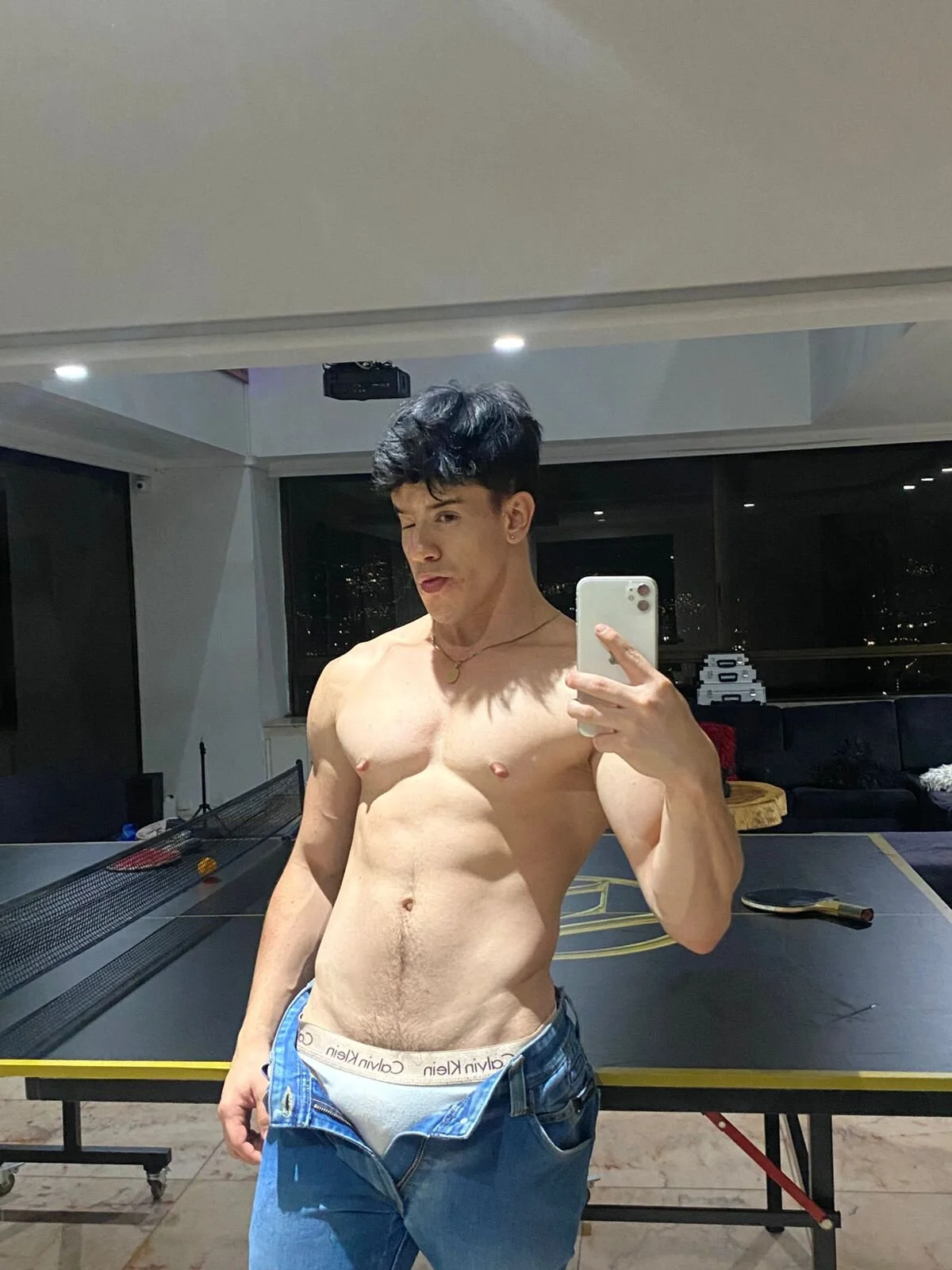 XXX Porn Photo of Nude maxxcooper1 8