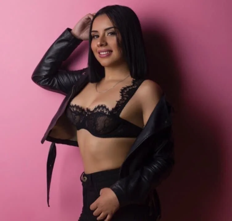 XXX Porn Photo of Nude rosalie_lust 3