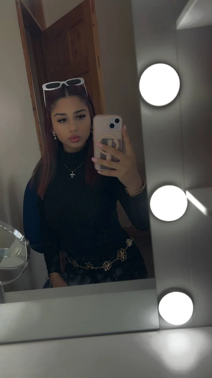 XXX Porn Photo of Nude NextDoorMolly 1