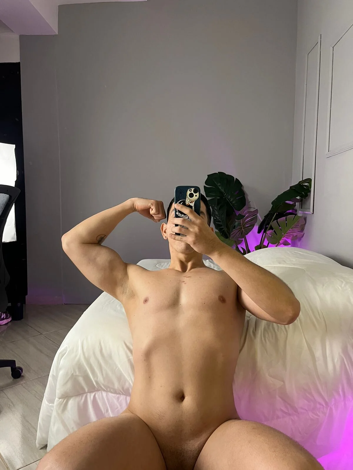 XXX Porn Photo of Nude ZaneDawson 6