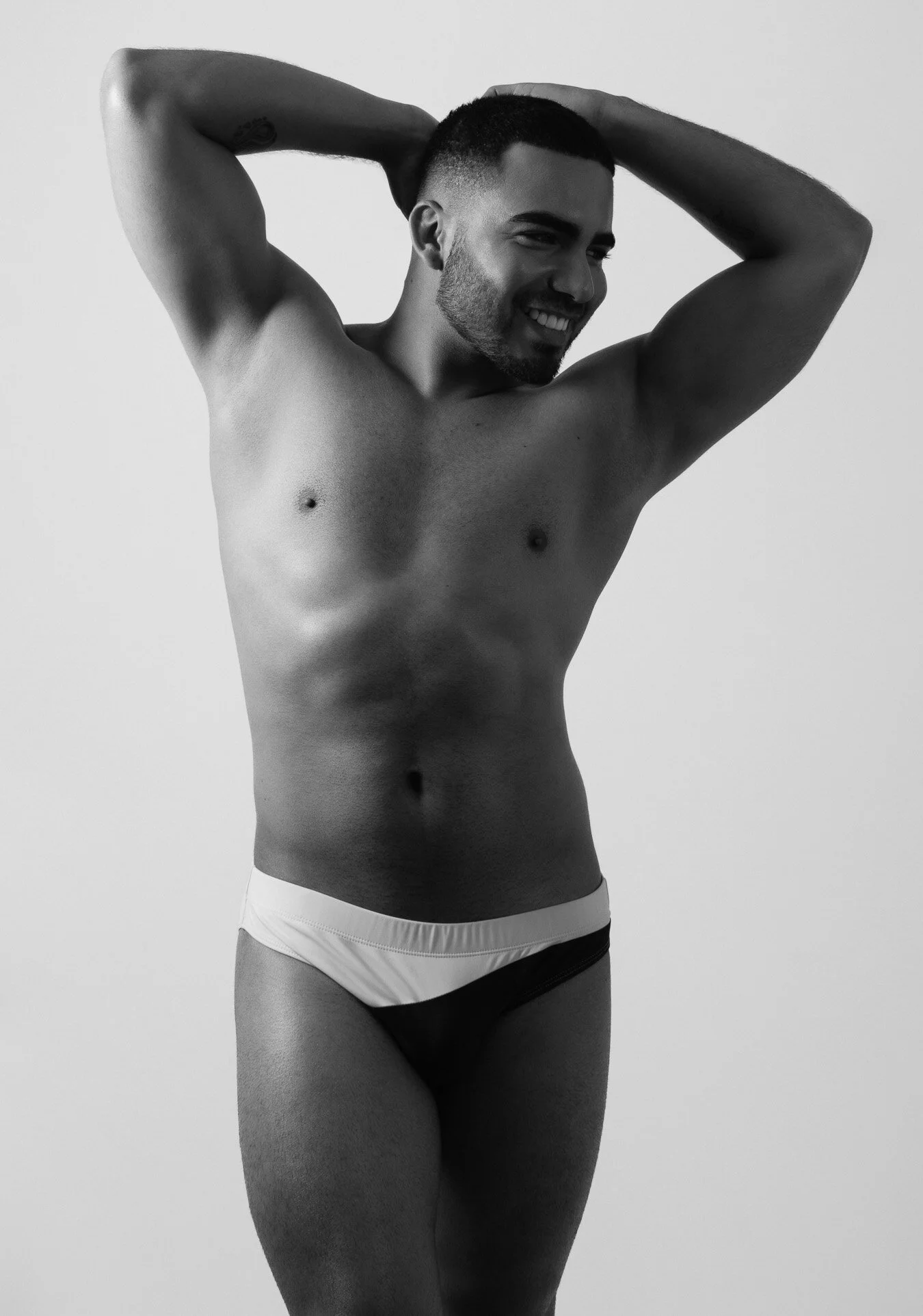 XXX Porn Photo of Nude adamhairy 4