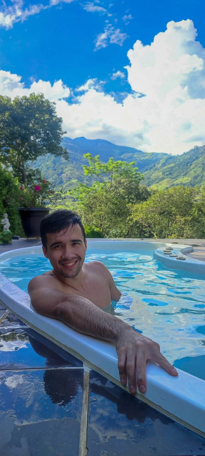 XXX Porn Photo of Nude AndrewAbdala 9