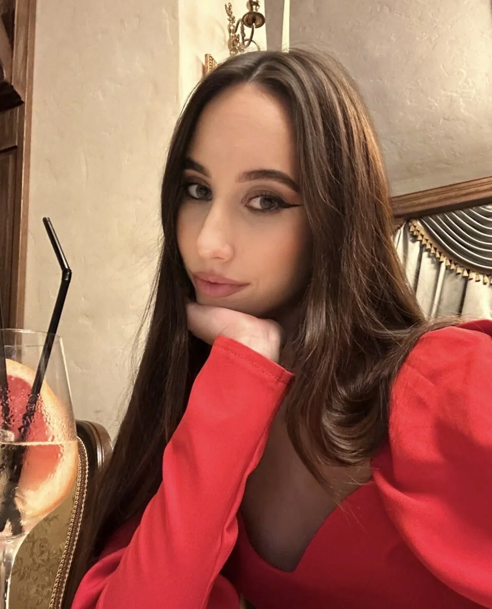 XXX Porn Photo of Nude your_emily_ 2