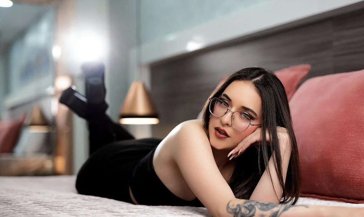 XXX Porn Photo of Nude Chlooe_69 2