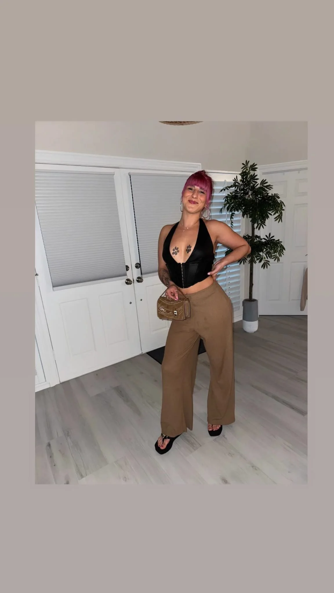 XXX Porn Photo of Nude EmmaHilton69 4