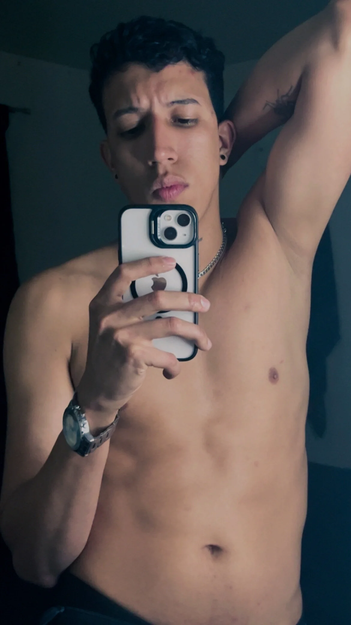 XXX Porn Photo of Nude Sebastian_Villamarin 4