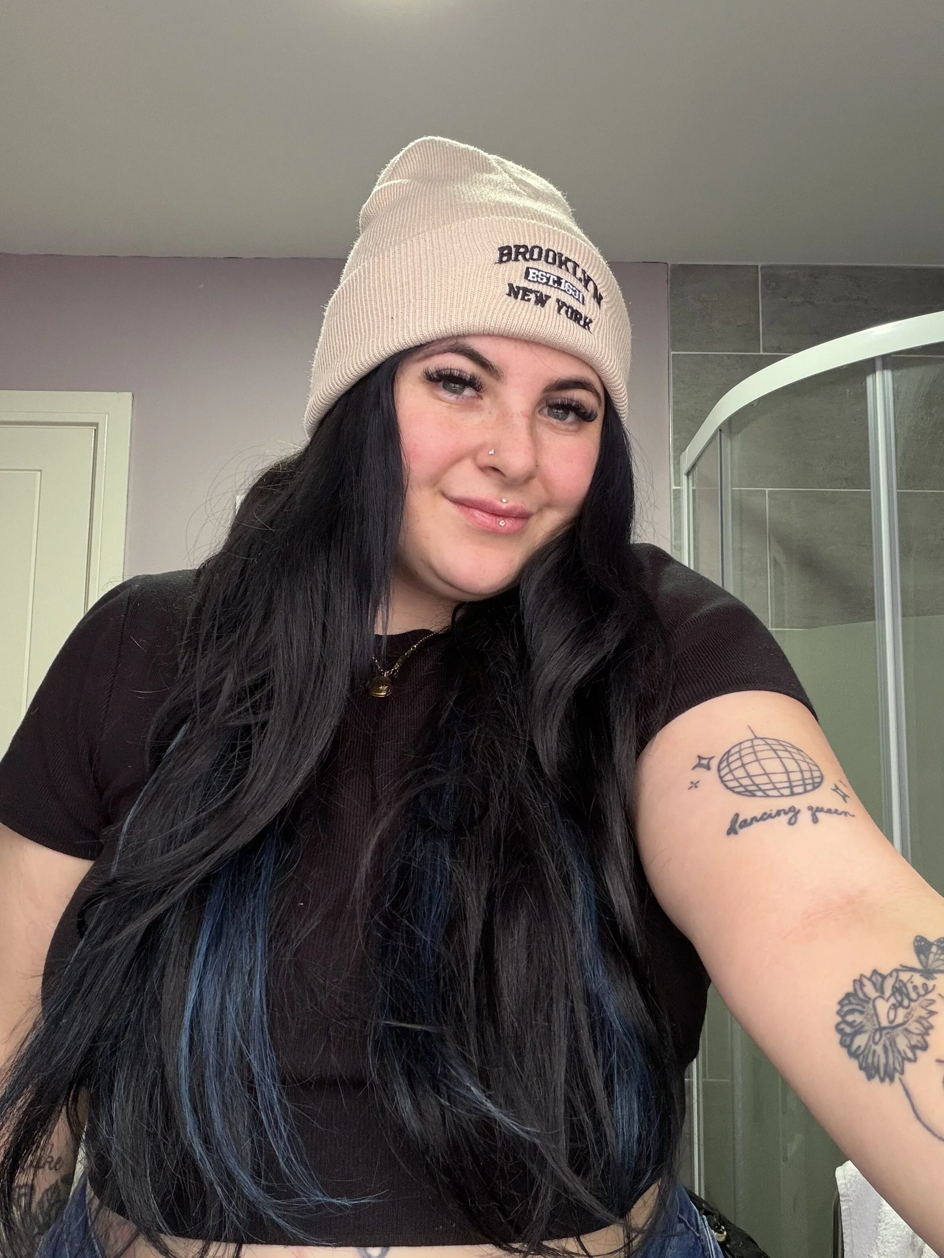 XXX Porn Photo of Nude BabyDollxox15 2