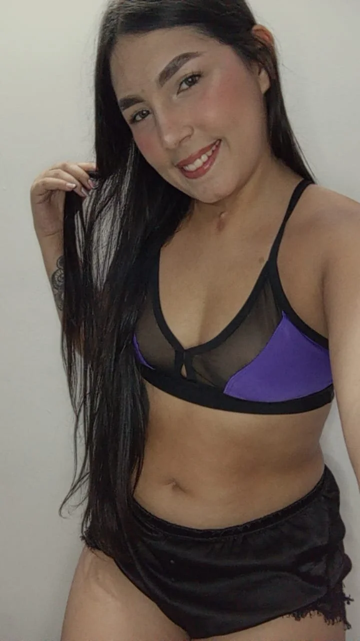 XXX Porn Photo of Nude CamilaVoid 7