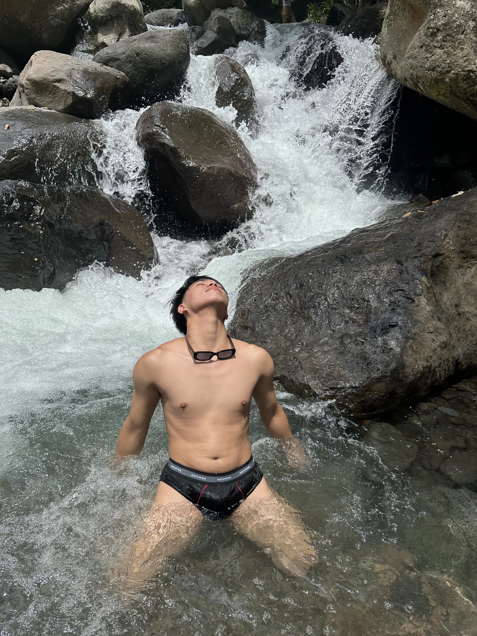 XXX Porn Photo of Nude horny_jamesxx 5