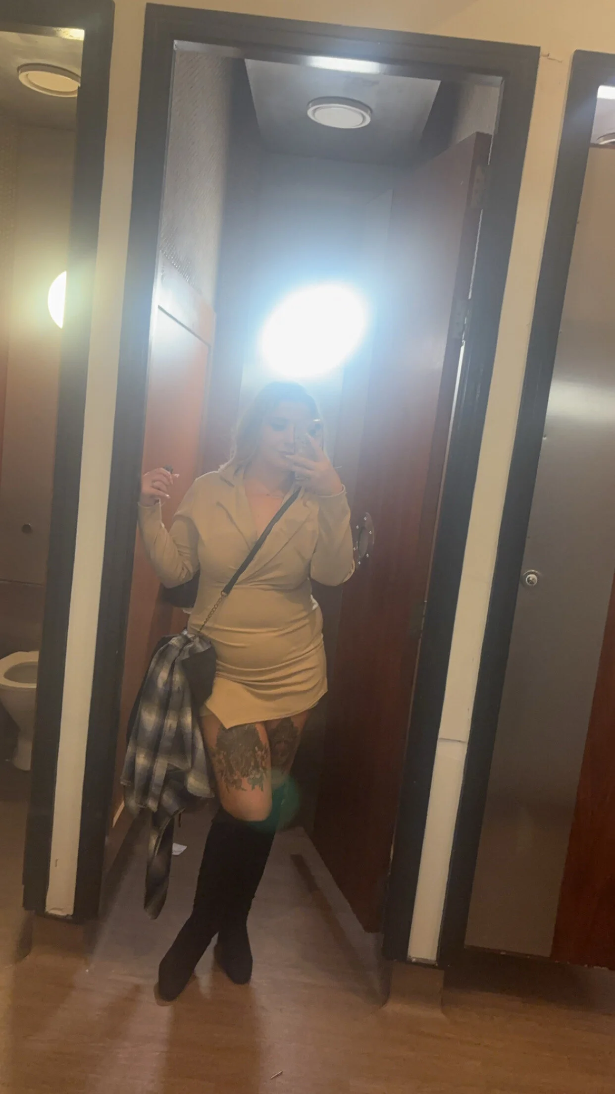 XXX Porn Photo of Nude Curvy_Rosie99 5