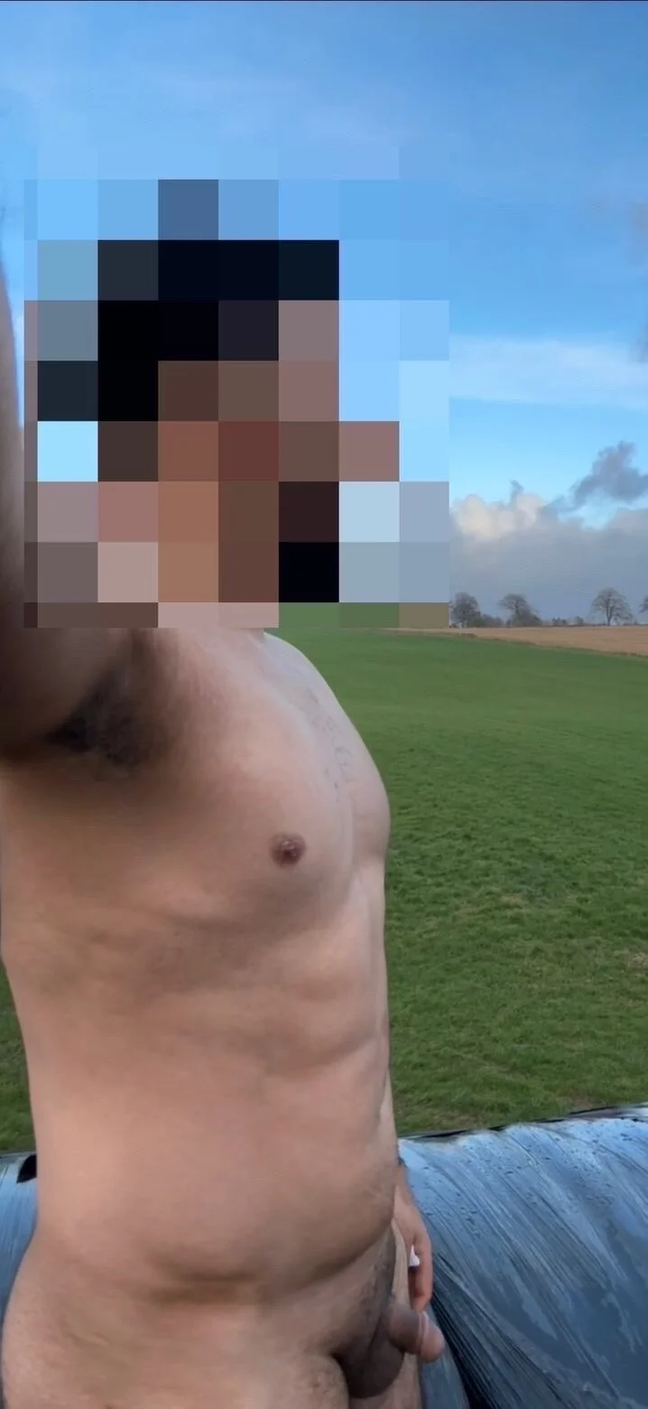 XXX Porn Photo of Nude Yorkshire-Naturist 2
