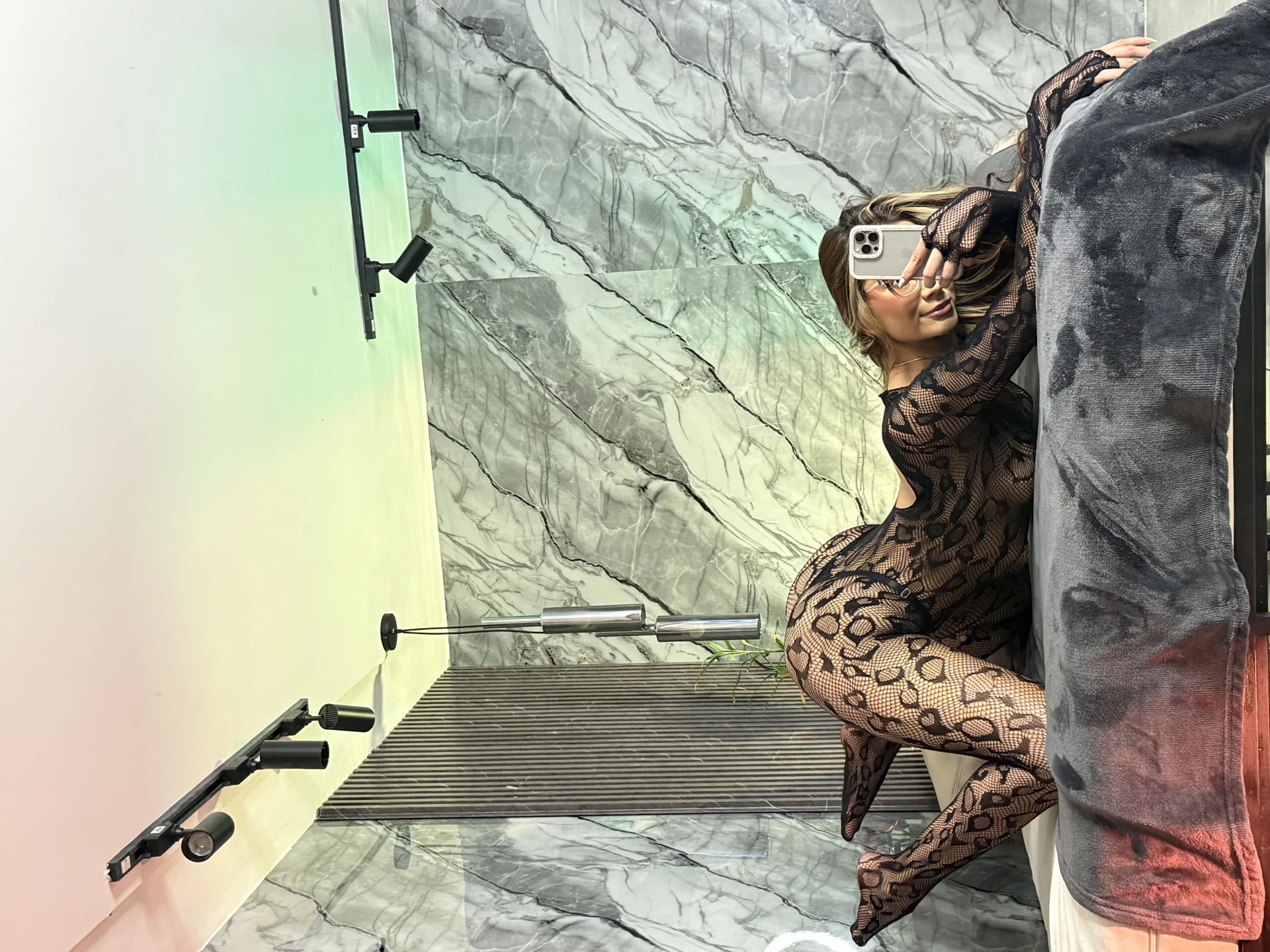 XXX Porn Photo of Nude martina_may_ 3