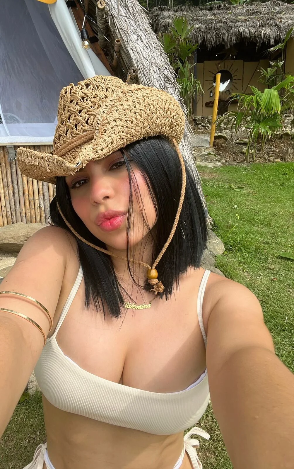 XXX Porn Photo of Nude crisbell_lopez 46