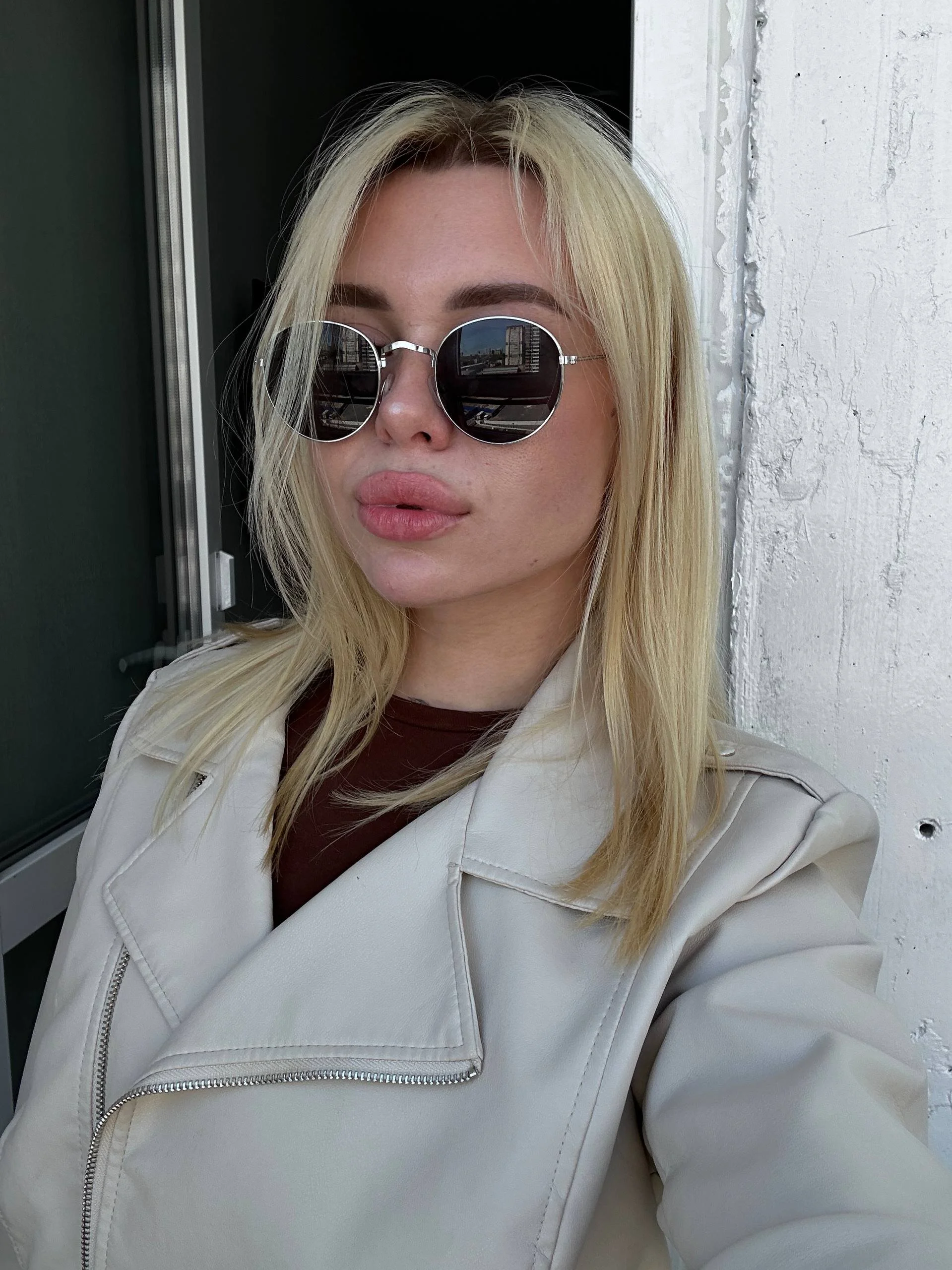 XXX Porn Photo of Nude AveriTaylor 4