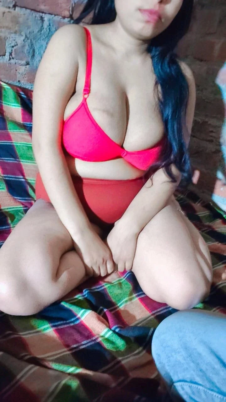 XXX Porn Photo of Nude LadyAmane69 6