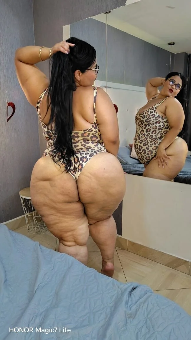 XXX Porn Photo of Nude Clarigil 103