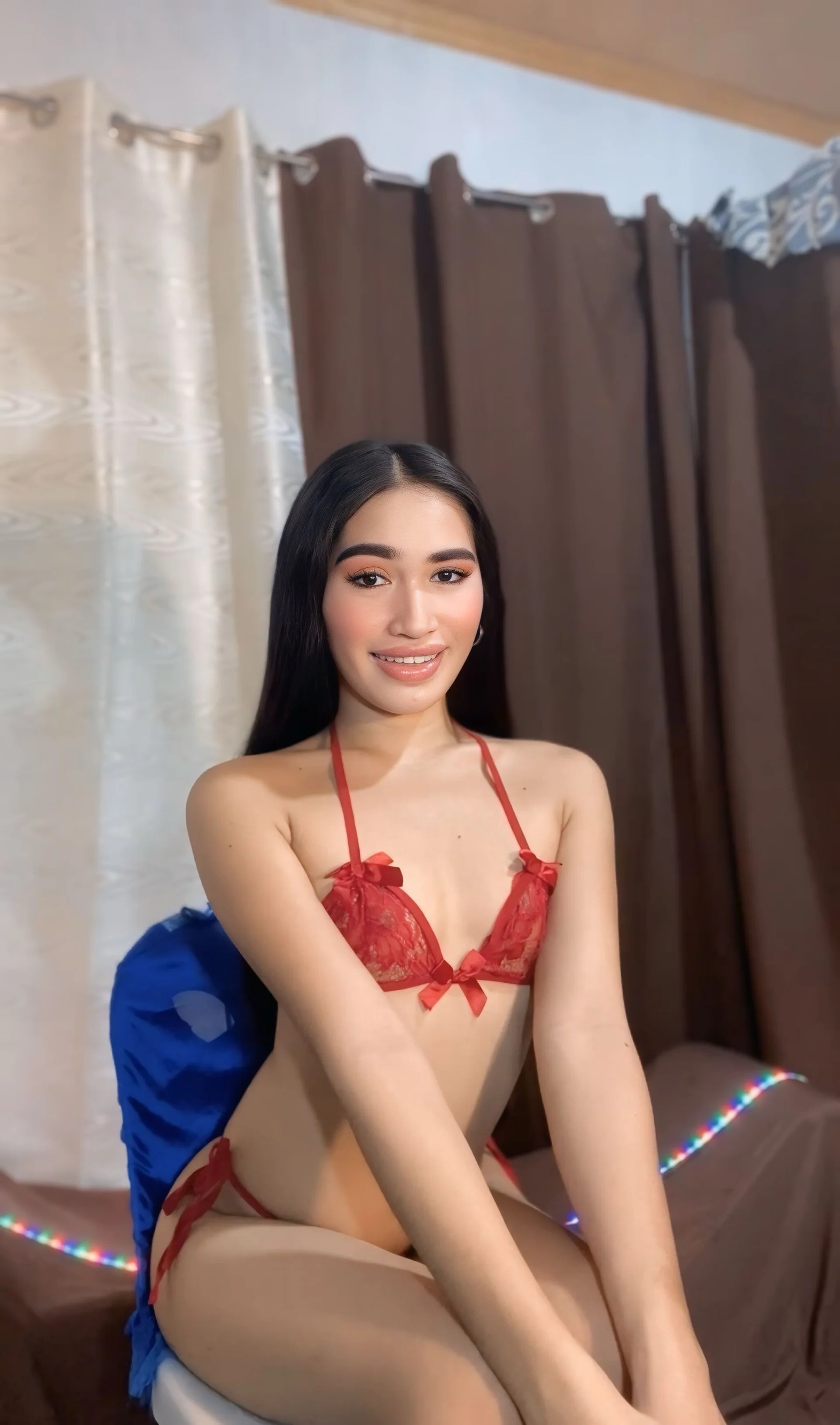 XXX Porn Photo of Nude urasiankylie 5