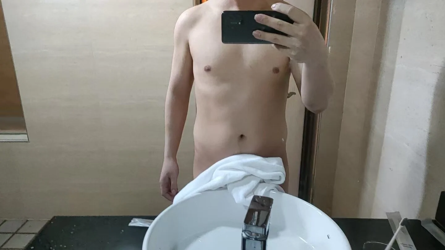 XXX Porn Photo of Nude damogu16668 2