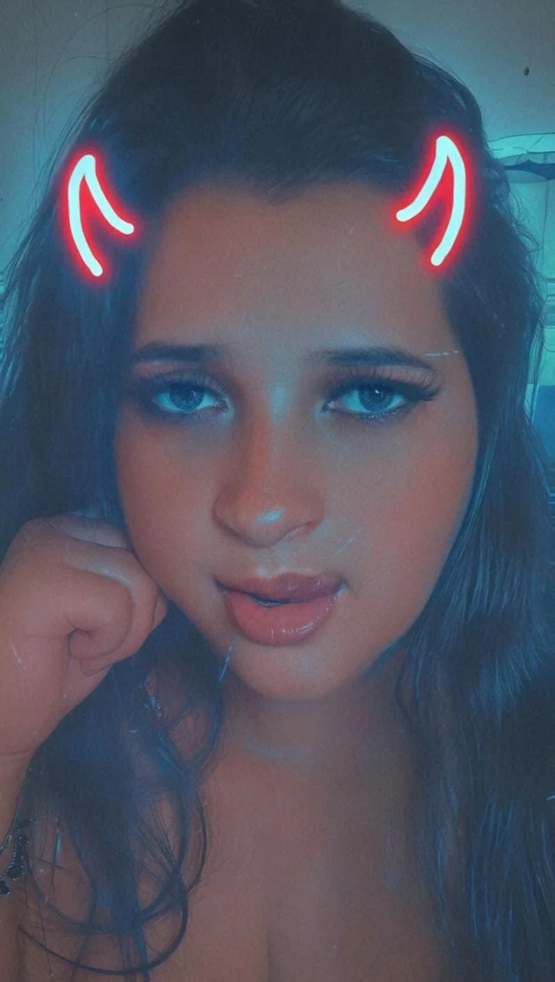 XXX Porn Photo of Nude Kerly_Doll 4