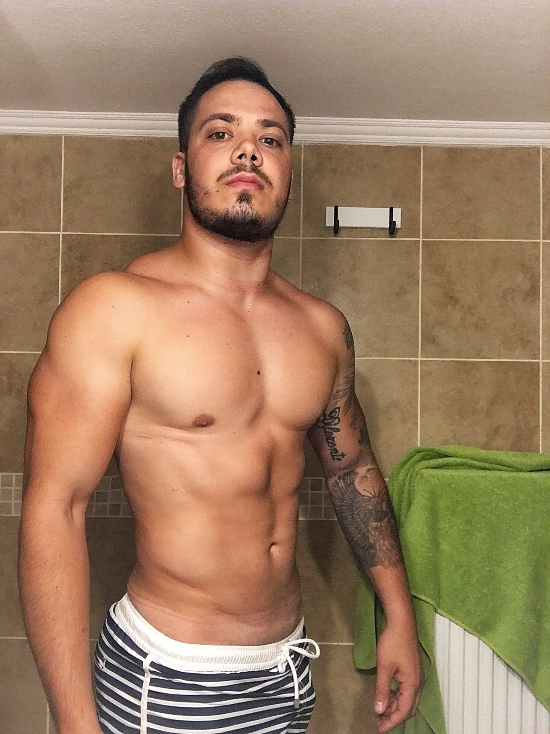 XXX Porn Photo of Nude ZackMasterss 3
