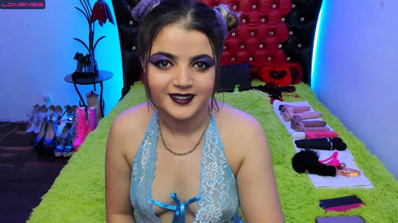 XXX Porn Photo of Nude WooW_HotBig_Ass 331