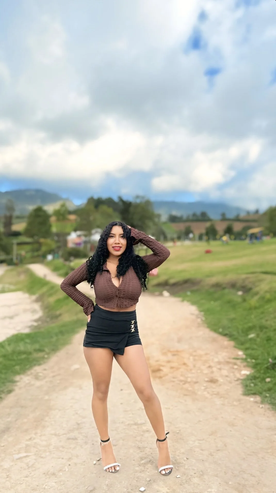 XXX Porn Photo of Nude serena_willow 350