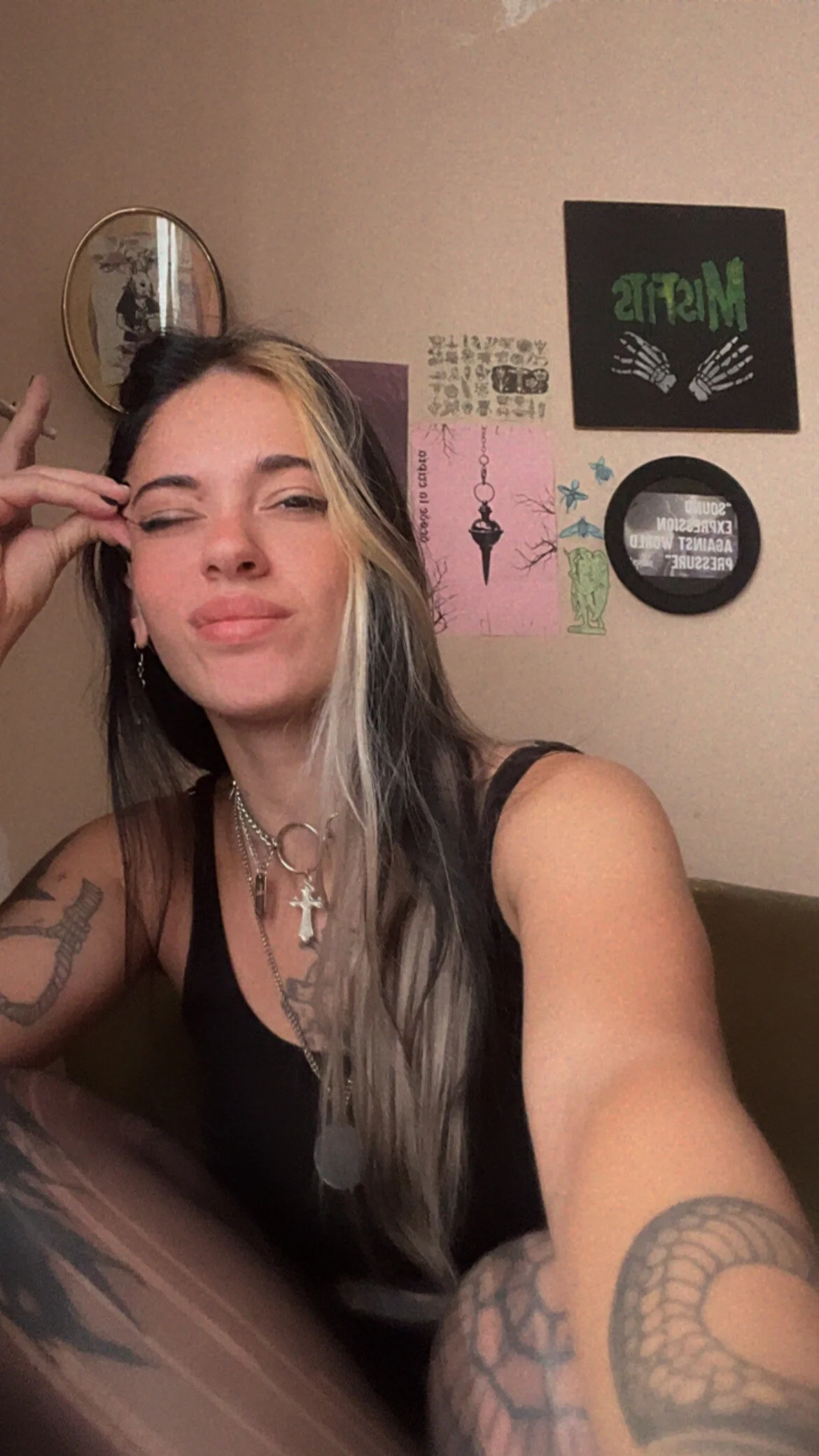 XXX Porn Photo of Nude StonerWitch6 6