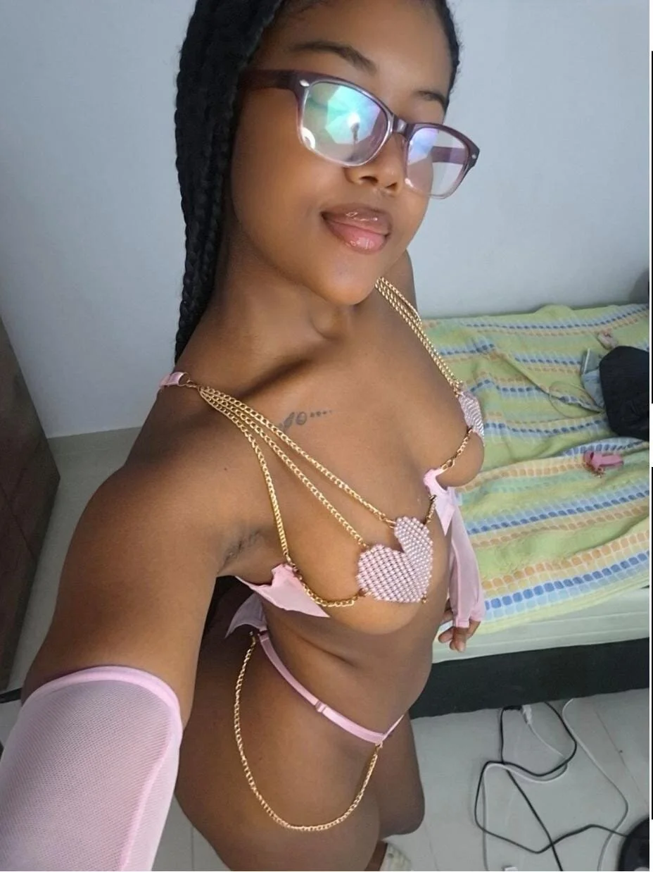 XXX Porn Photo of Nude Dralix_20 13