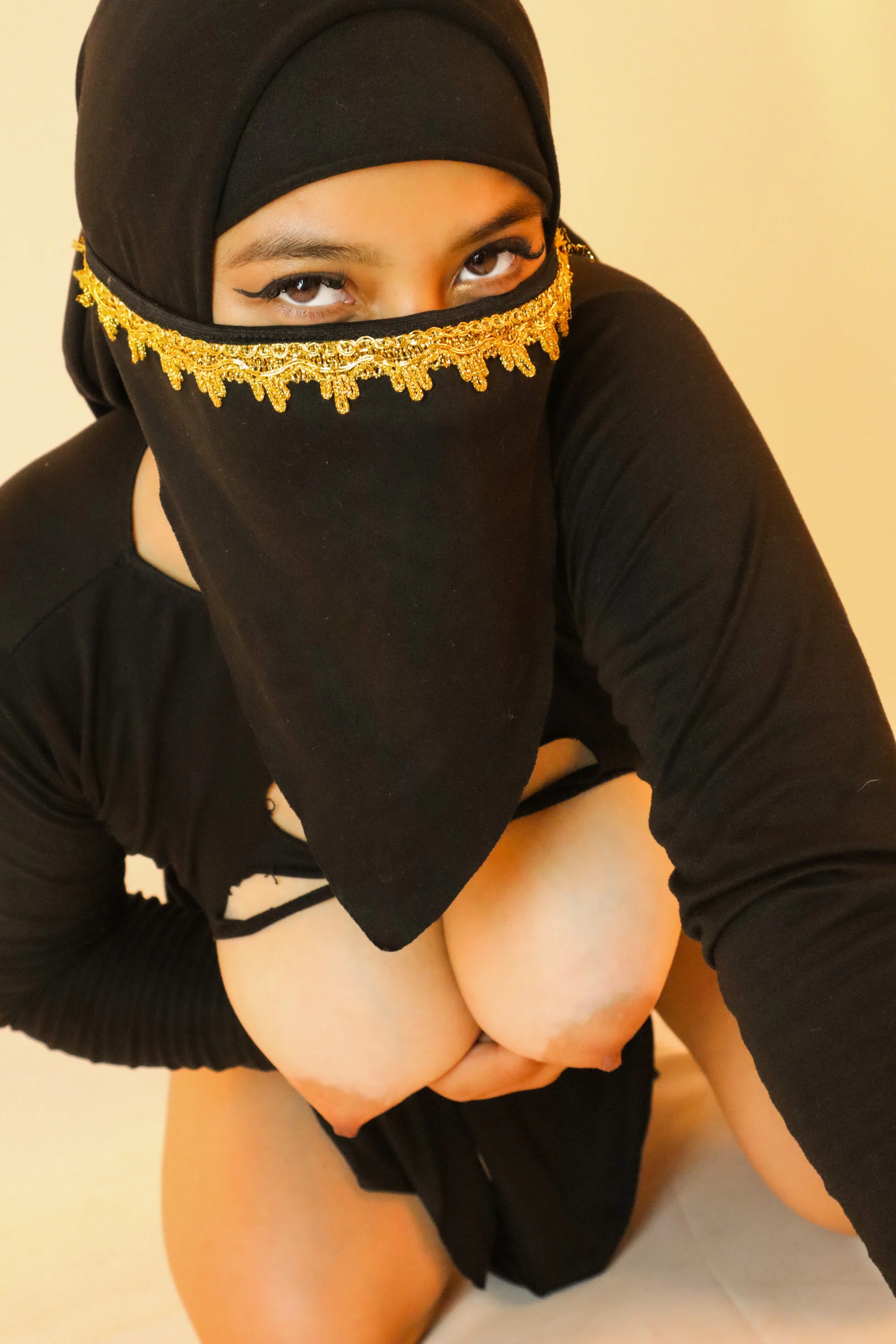 XXX Porn Photo of Nude shirazz_najmm 23