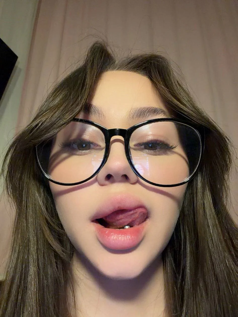 XXX Porn Photo of Nude AnnaMilt 4