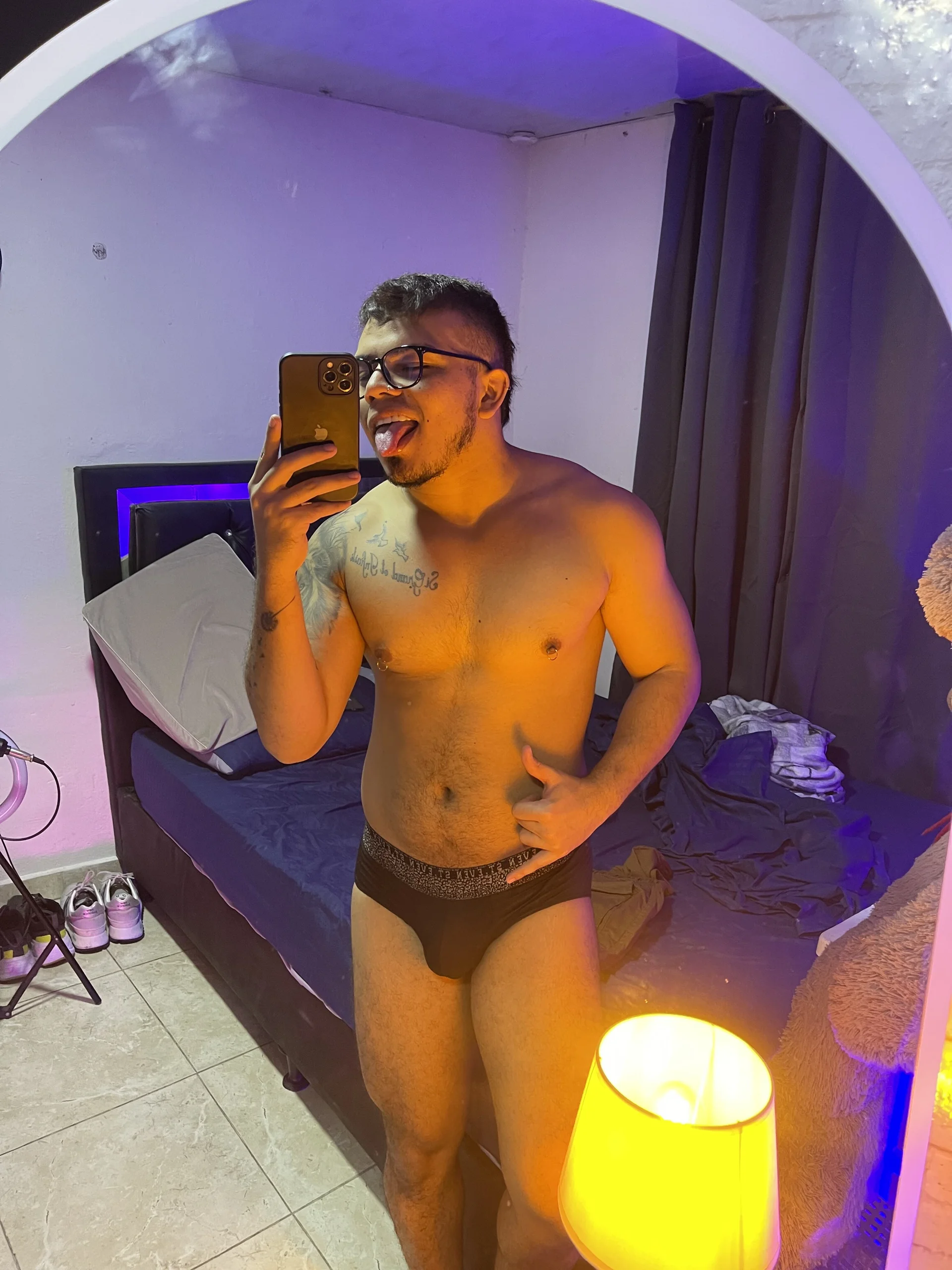 XXX Porn Photo of Nude Naughty_Charly 123