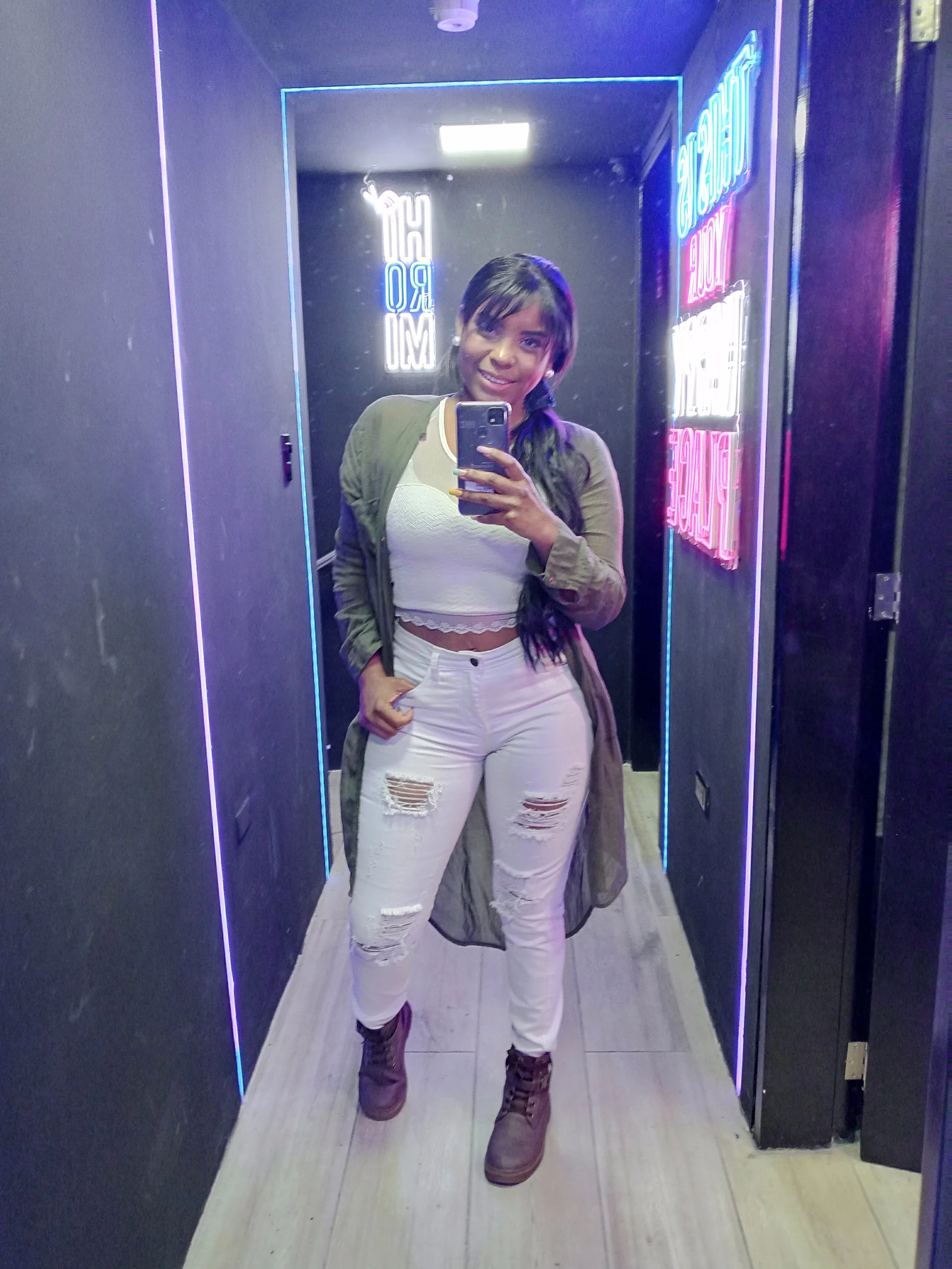 XXX Porn Photo of Nude SharomRaw 18