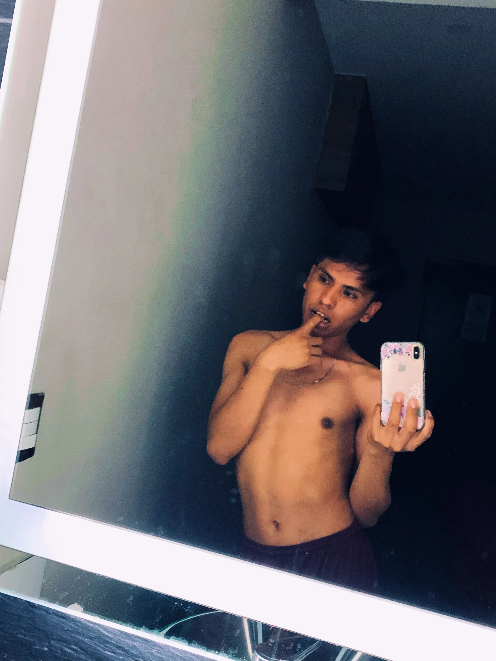 XXX Porn Photo of Nude Smokerboy_20cm 3