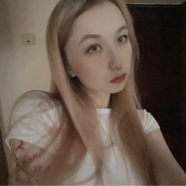 XXX Porn Photo of Nude PinkTraible 2