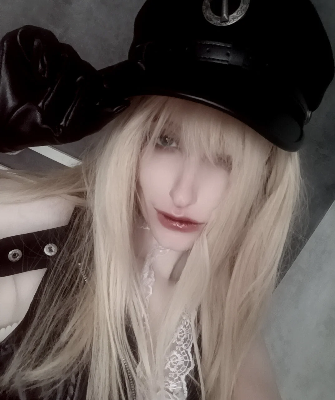 XXX Porn Photo of Nude Charlie_Crystal 1