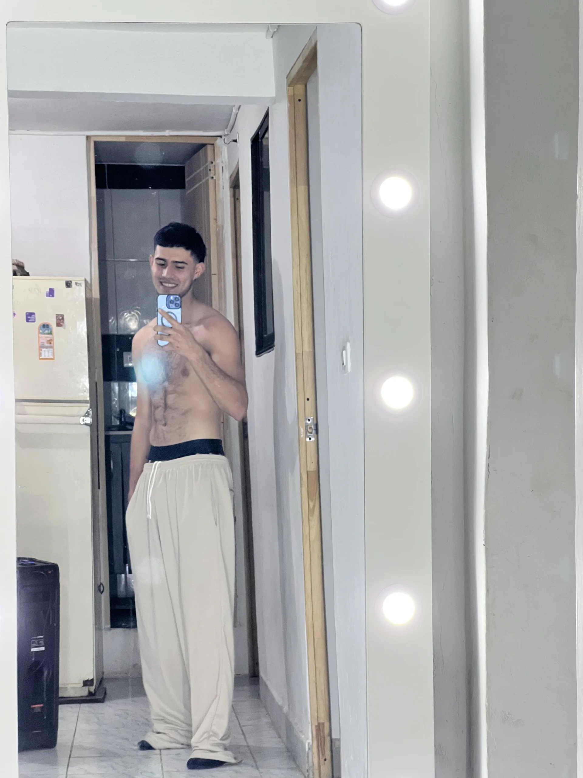 XXX Porn Photo of Nude jhayko22 10