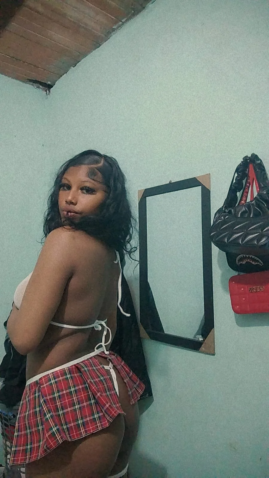 XXX Porn Photo of Nude IM_Ambar_LS 3