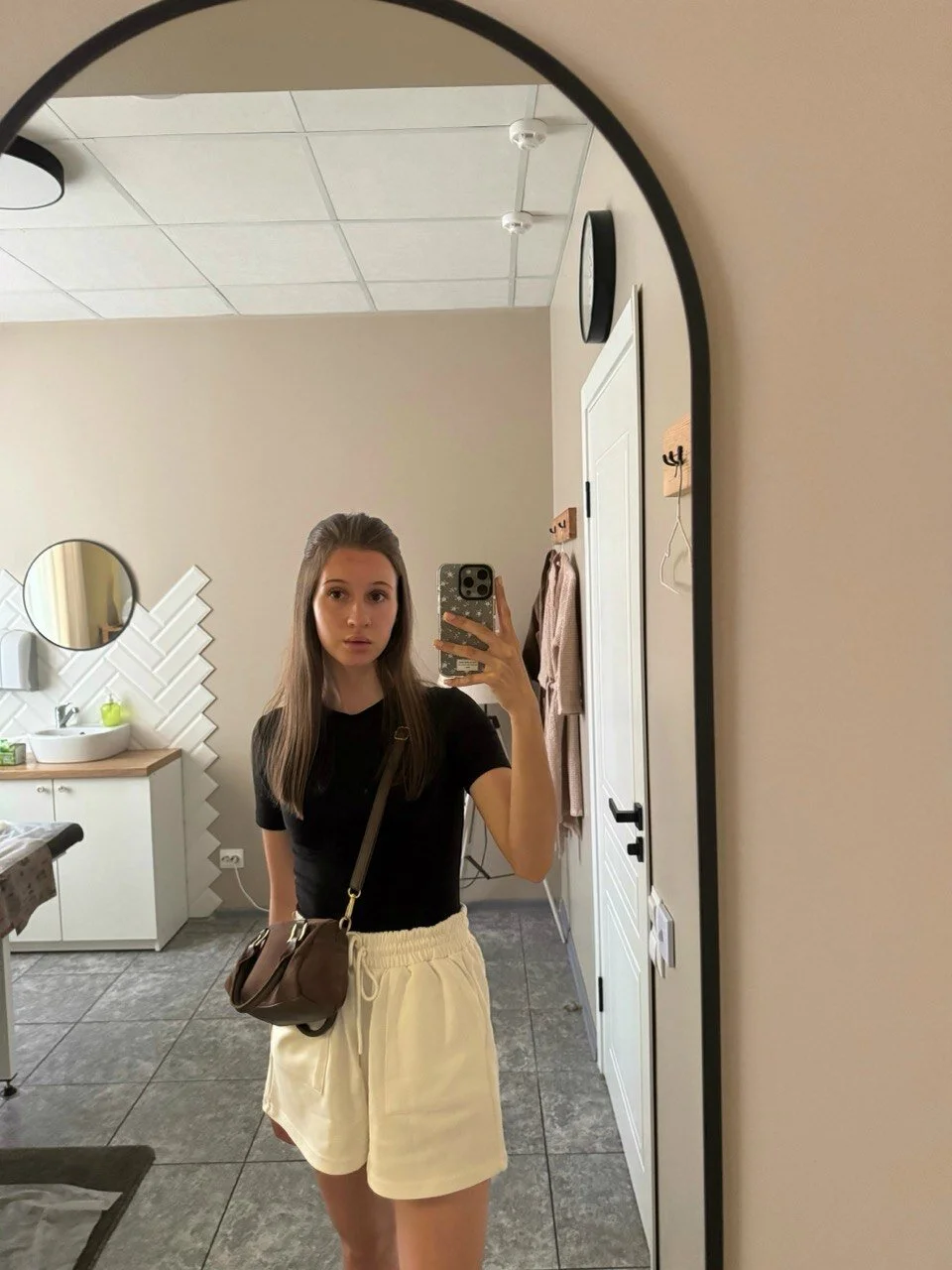 XXX Porn Photo of Nude MakedaOppenheimer 1