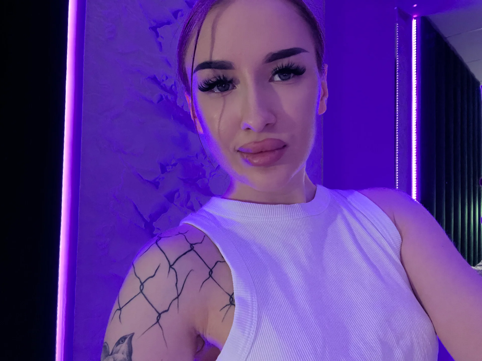 XXX Porn Photo of Nude Luna_Olsen 86