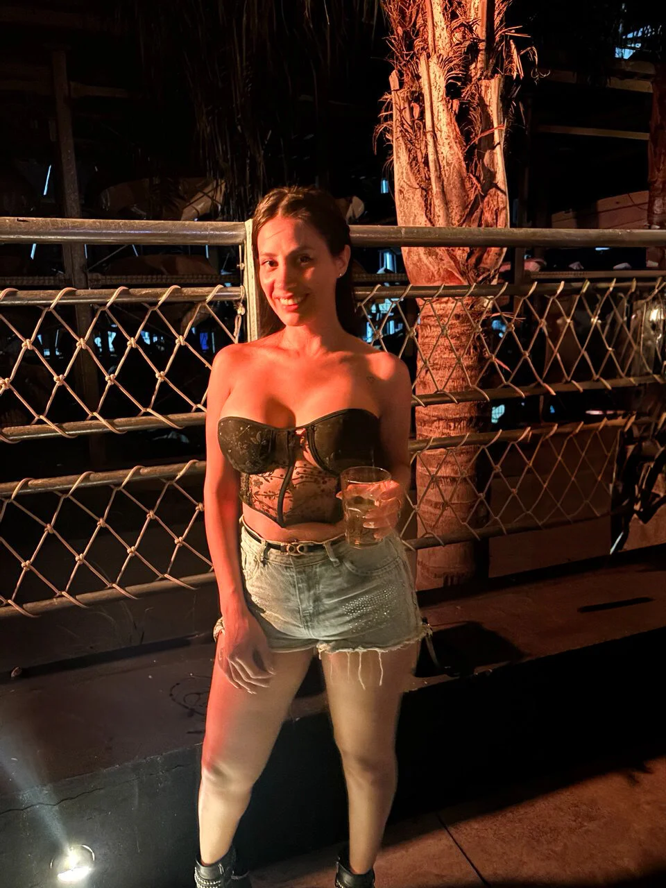 XXX Porn Photo of Nude Putitatease 1