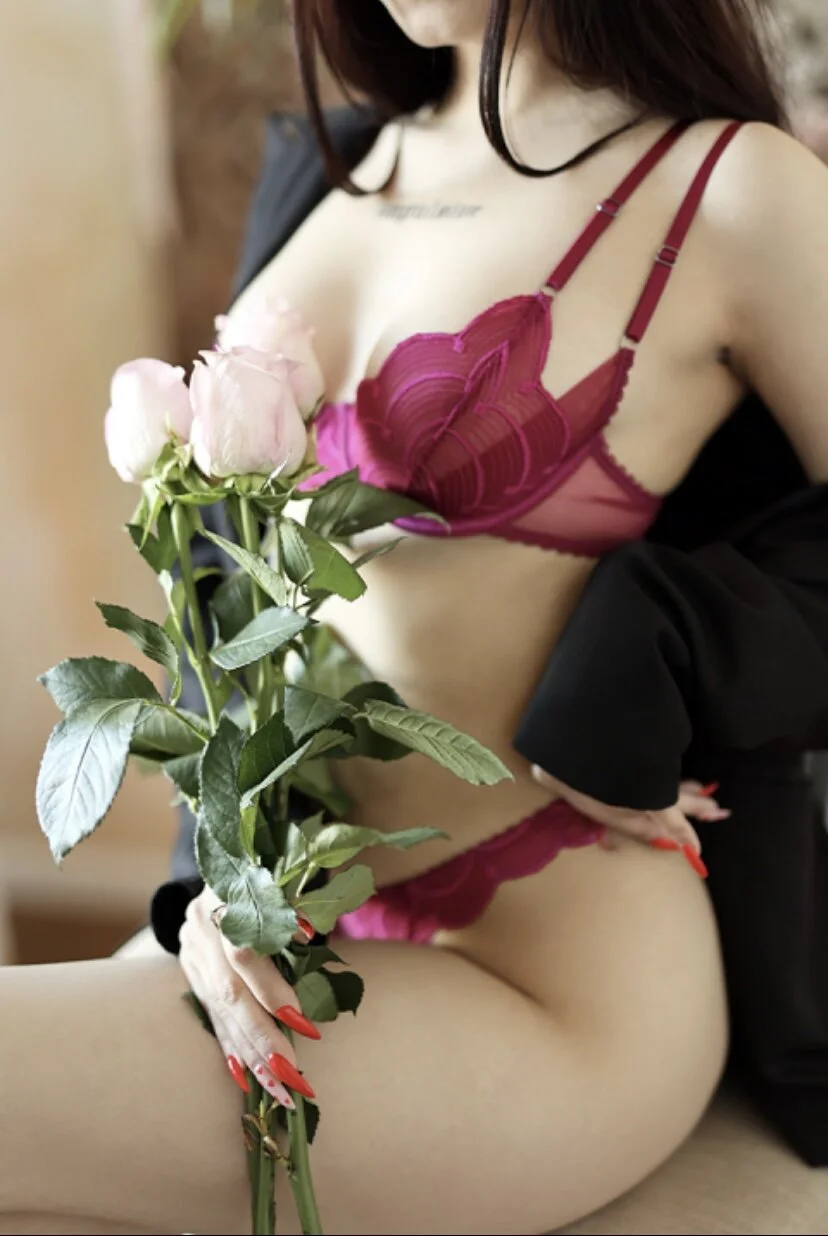 XXX Porn Photo of Nude Em1liaa 7