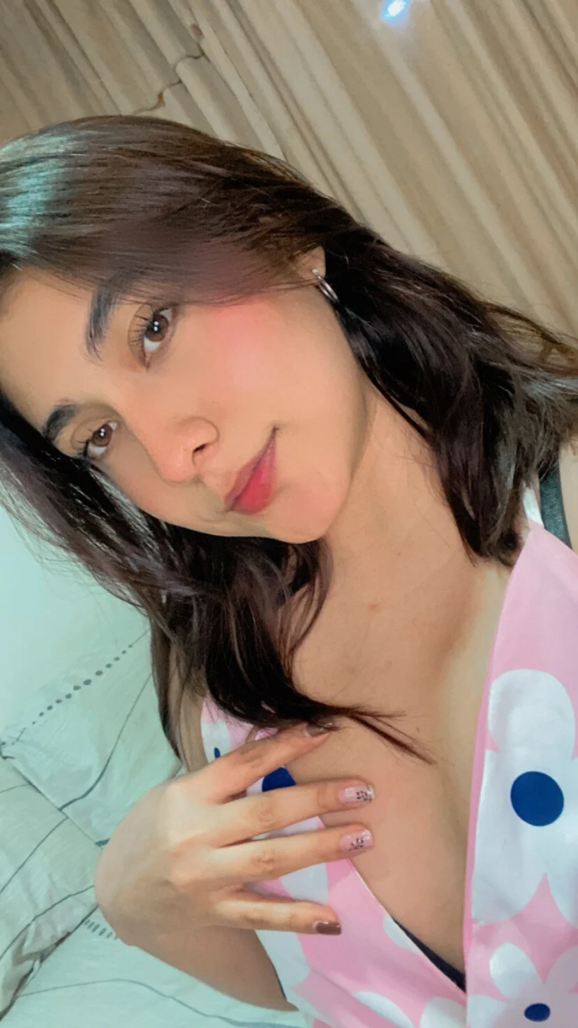 XXX Porn Photo of Nude miaftmax 5