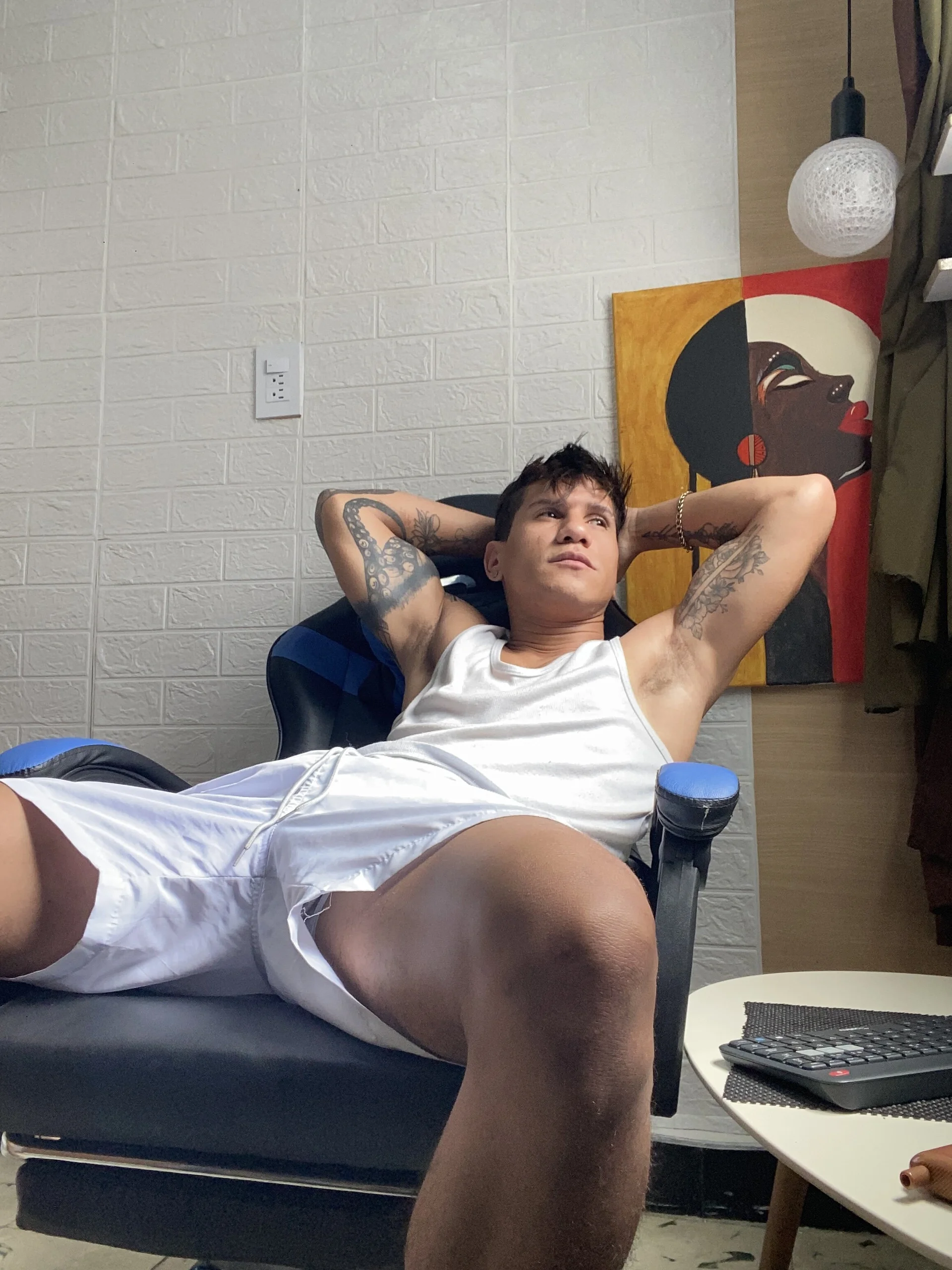XXX Porn Photo of Nude nakedfoam1 6