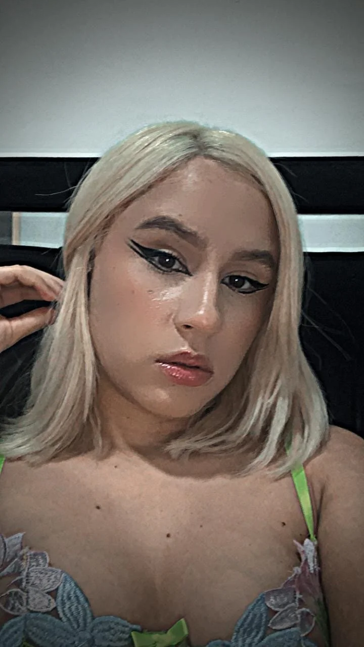 XXX Porn Photo of Nude big_sensation_21s 26