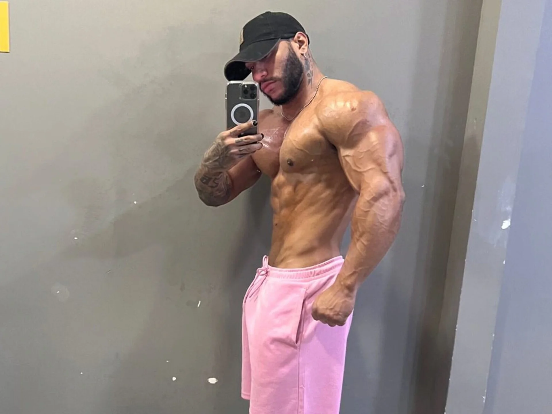 XXX Porn Photo of Nude Andrew_Johnnson 17