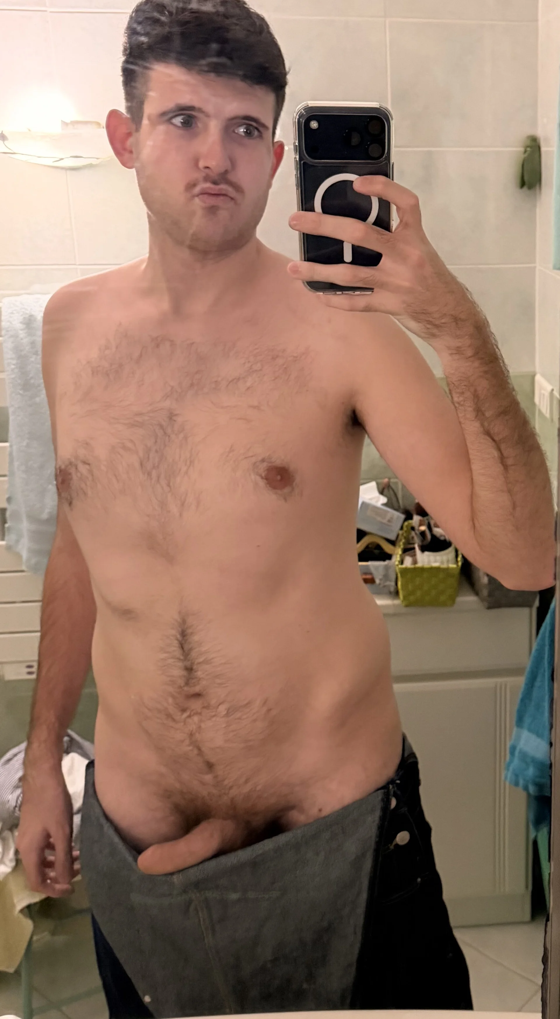XXX Porn Photo of Nude Versahugo 4